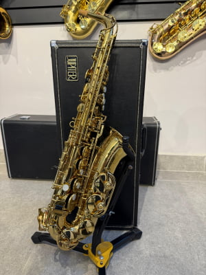 Saxofone Alto Jupiter 567 - Usado