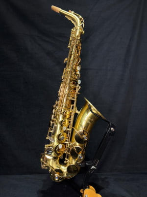 Saxofone Alto Meridian - Showroom