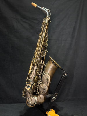 Saxofone Alto Vintago - Showroom