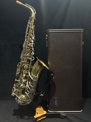 Saxofone Alto Yamaha YAS-100 Versão Comemorativa de 100 Anos da Yamaha - Usado