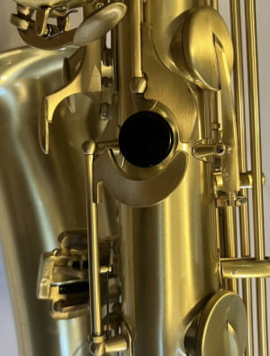 Saxofone Baritono Meridian